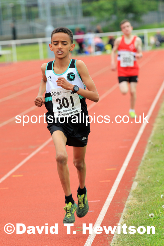 Men and Boys 3000 metres, 2022 North Eastern Track and Field Champs., Middlesbrough. David T. Hewitson/Sports for All Pics